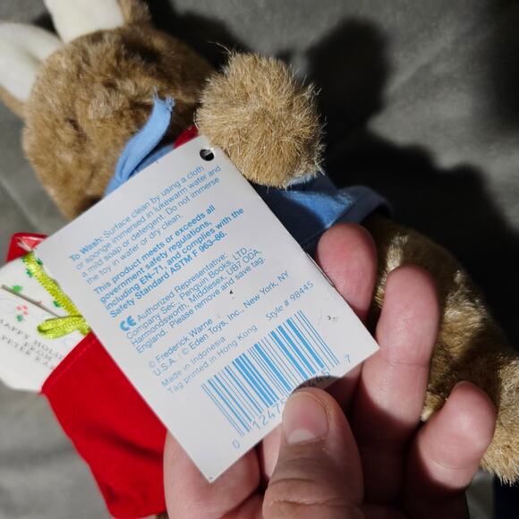 Eden Peter Rabbit Red Bag Happy Holidays WITH TAG Plush Beatrix Potter Storytime - Picture 6 of 7